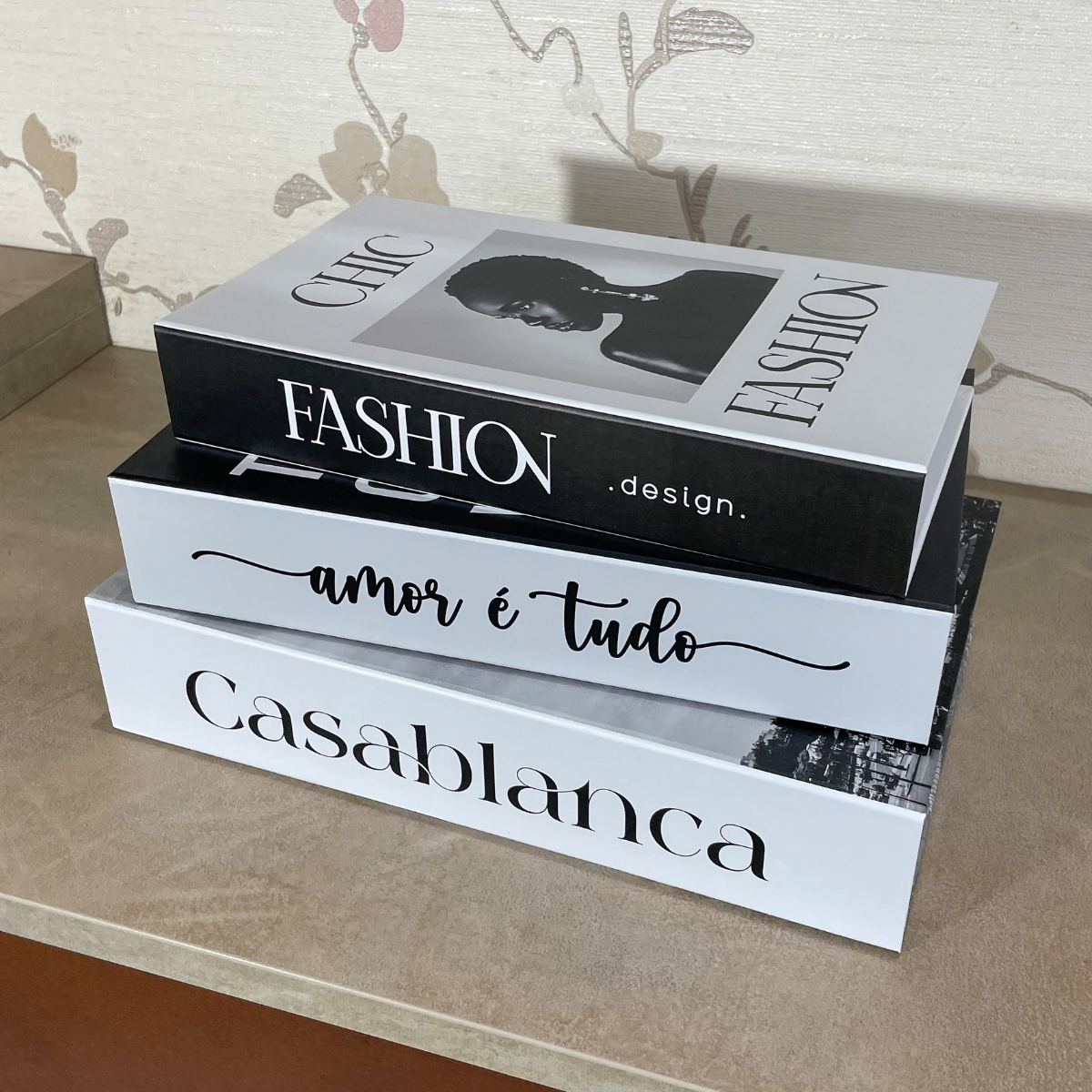 Kit 3 Livros Decorativos Organizadores - Modelo Casablanca