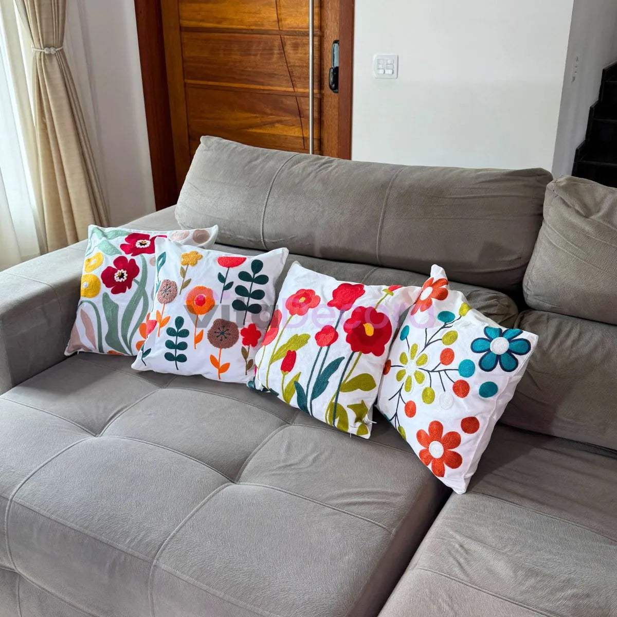Kit 4 Capas Almofadas Decorativas 43x43 Estampas Florais Premium Sofá Sala