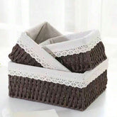 Kit 3 Cestos Organizadores de Vime com Forro em Renda – Elegância e Funcionalidade